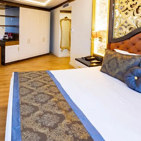 Hotel Adalya Palace